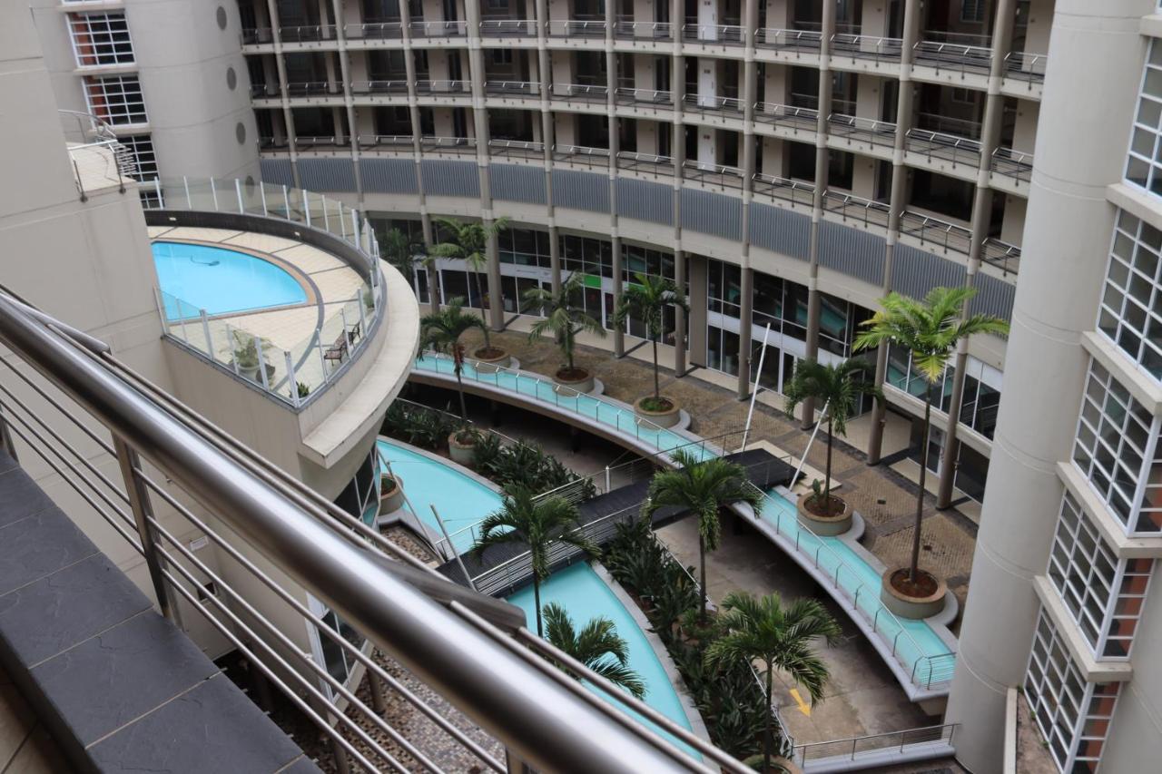 Point Waterfront The Sails Seaview Apartment -- Near Msc Cruise Terminal Durban Exterior foto